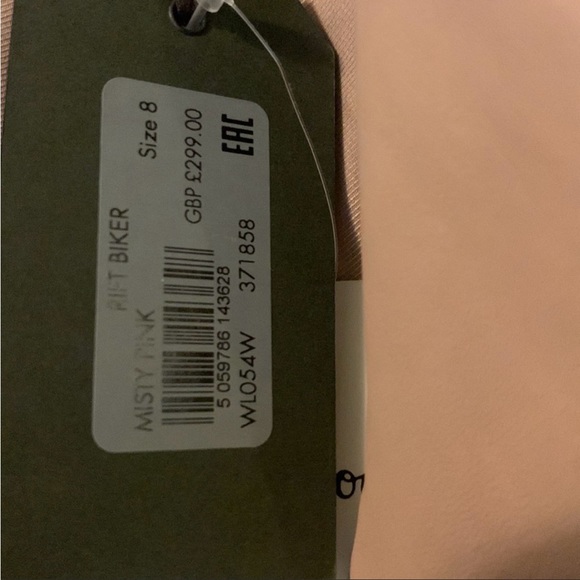 All Saints Rift cropped biker jacket pink size US4

• Size: 4 All Saints - Picture 4 of 12